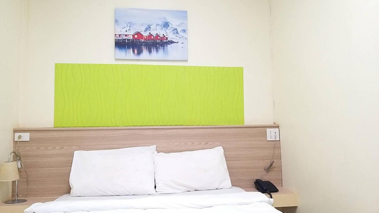 Linda Rooms Chanthaburi Buitenkant foto