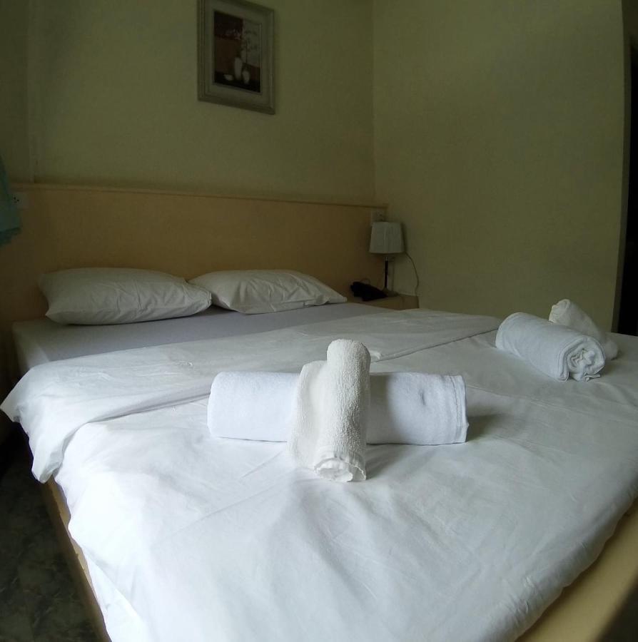 Linda Rooms Chanthaburi Buitenkant foto