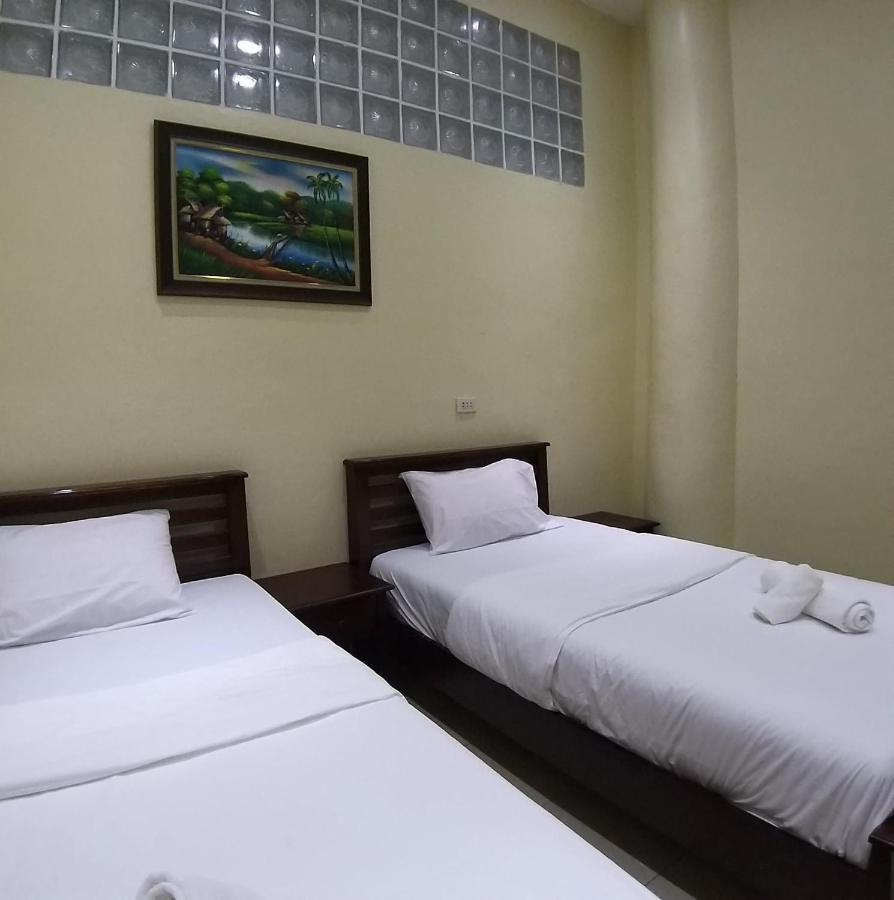 Linda Rooms Chanthaburi Buitenkant foto