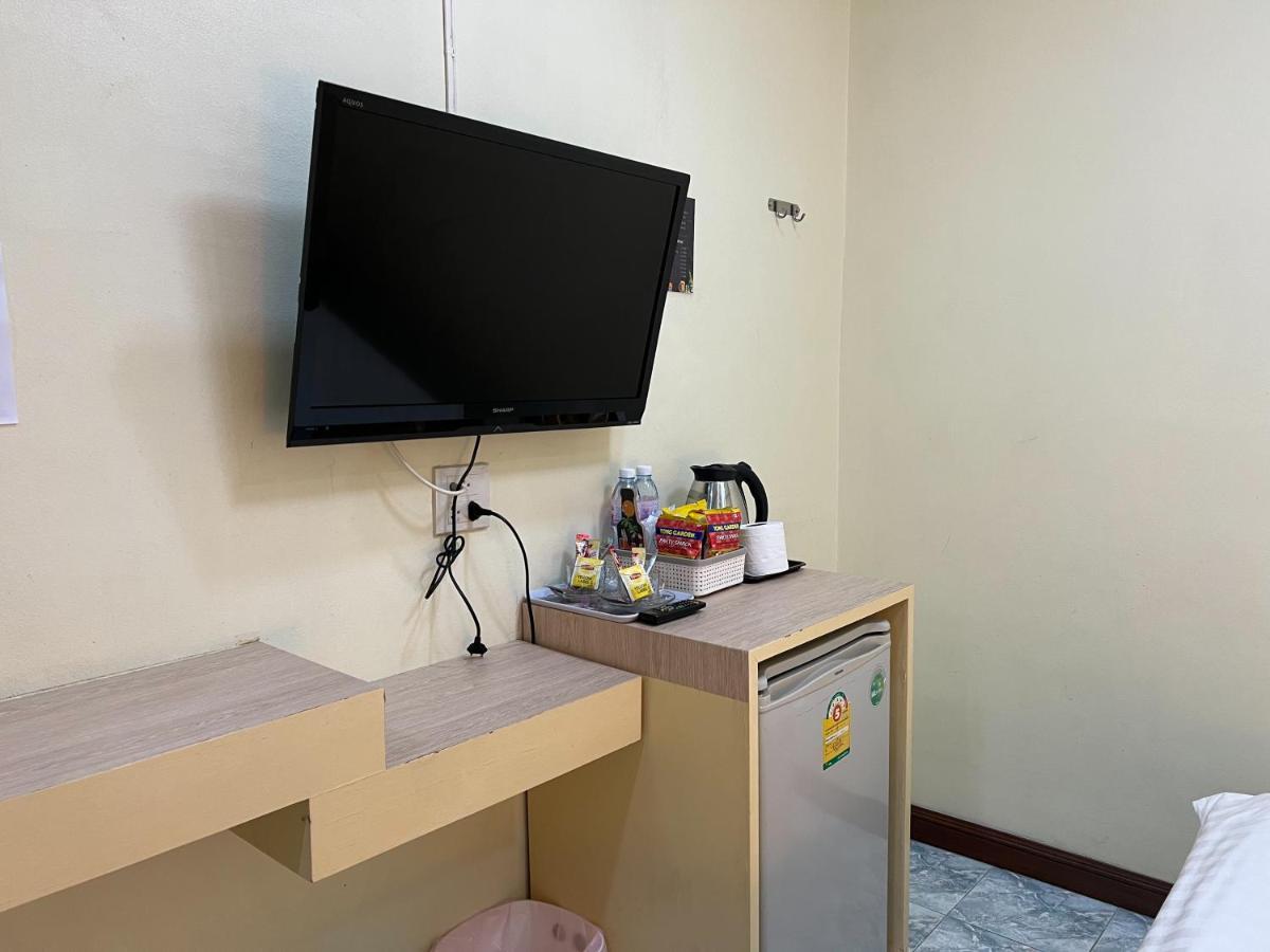 Linda Rooms Chanthaburi Buitenkant foto
